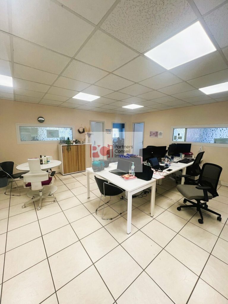 BUREAUX à LOUER