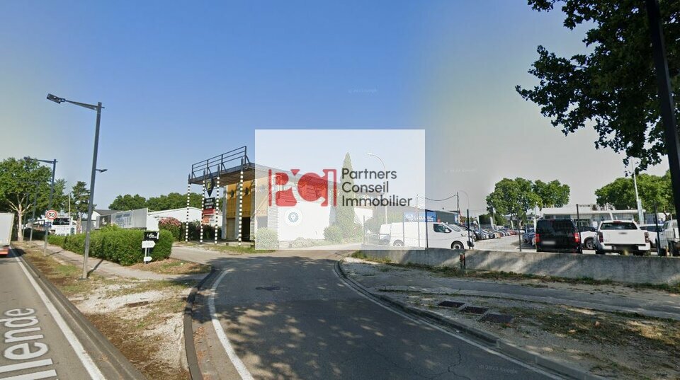 LOCAL COMMERCIAL à LOUER