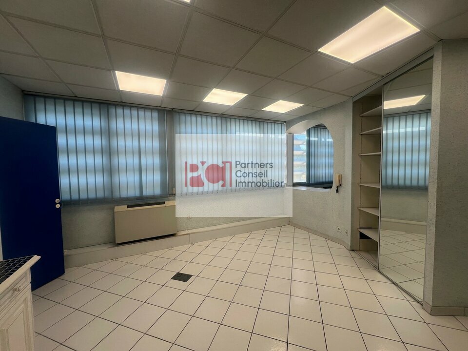 BUREAUX à VENDRE