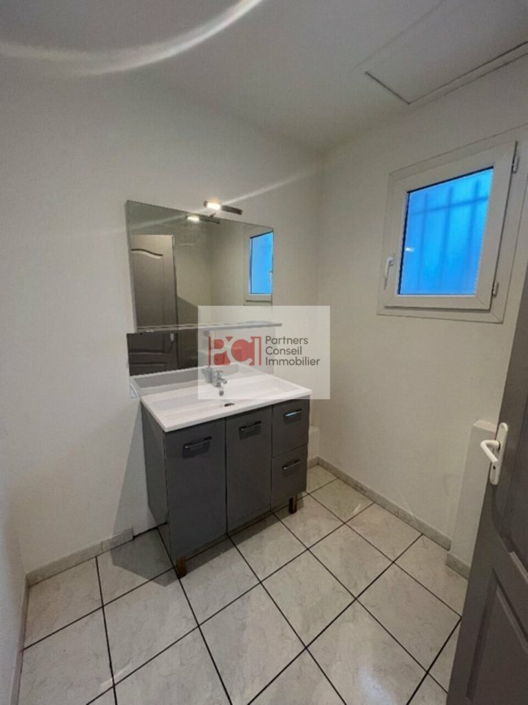 BUREAUX à LOUER