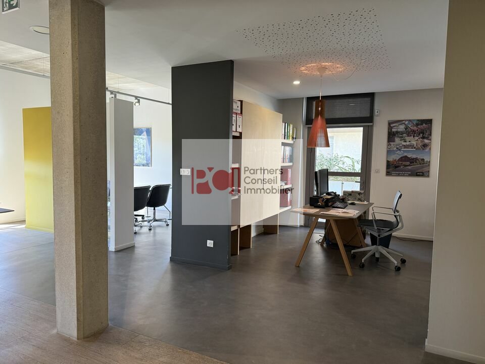 BUREAUX à LOUER