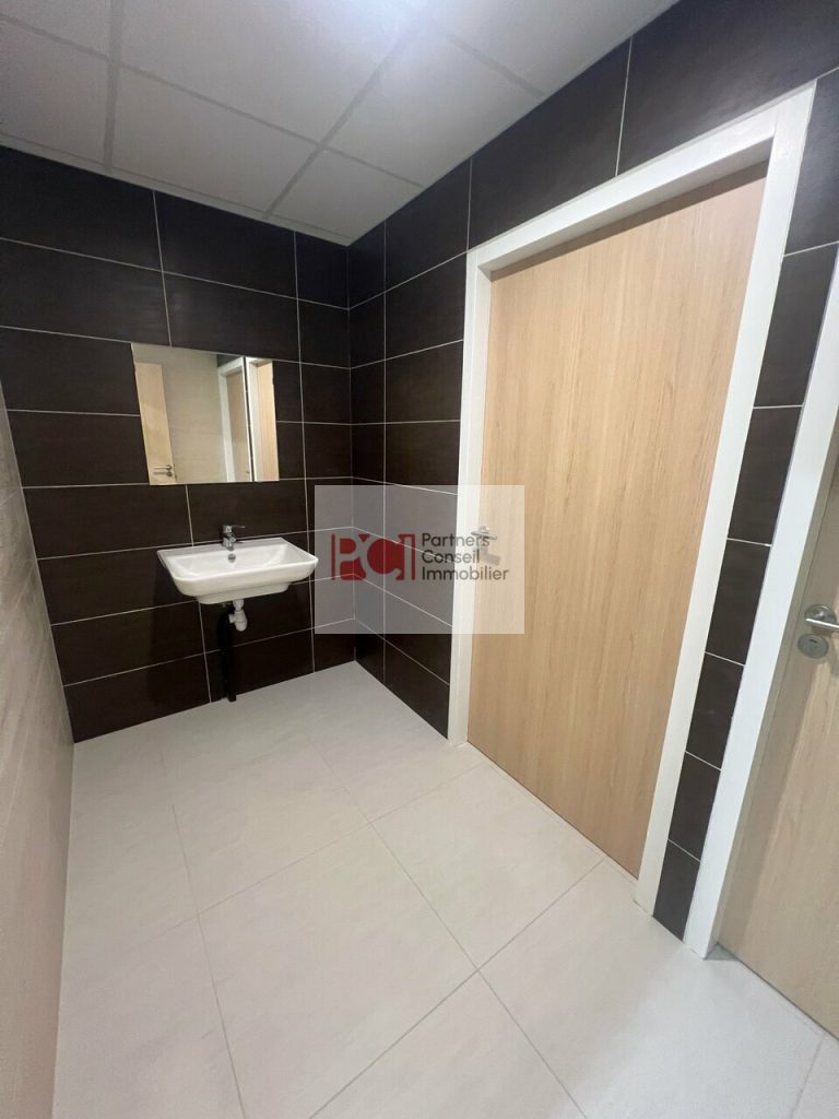 BUREAUX à VENDRE
